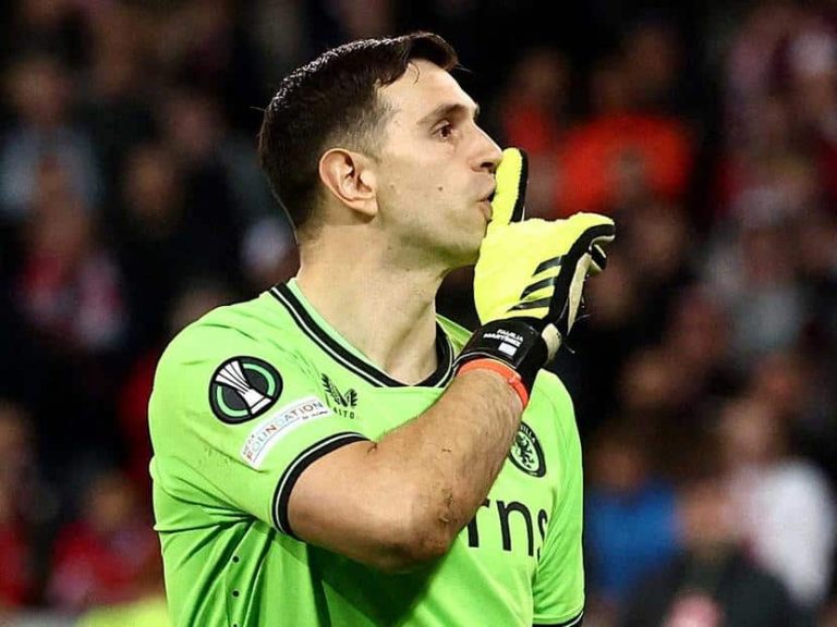 UEFA sancionó al ‘Dibu’ Martínez