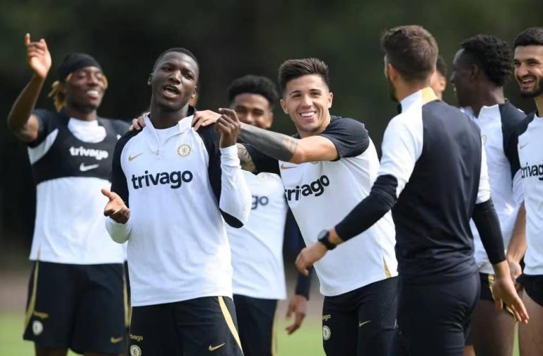 EMPEZÓ SU RECUPERACIÓN: Enzo Fernández volvió a entrenarse en Chelsea