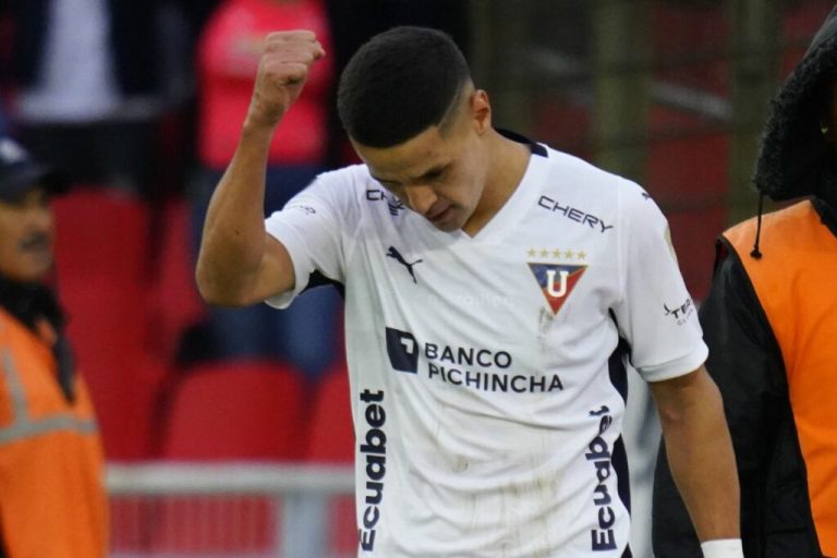 OFICIAL: Alex Arce fue convocado a la Selección Paraguaya