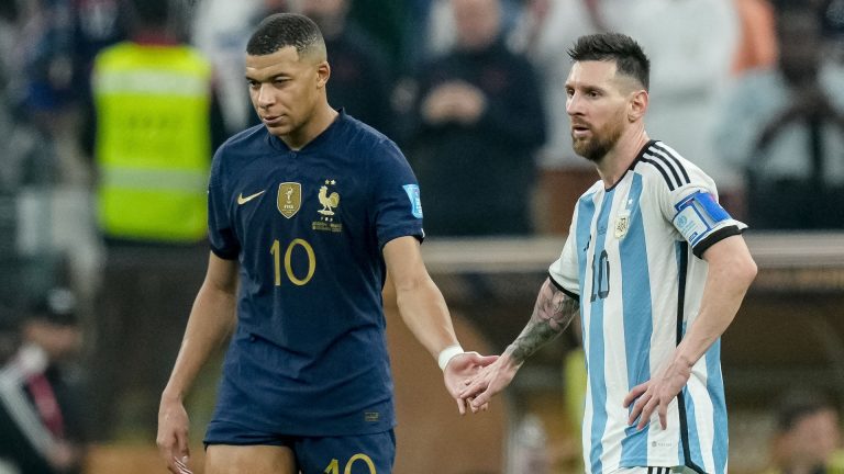 Messi volvió a responderle a Mbappé: “En el Mundial están los mejores”