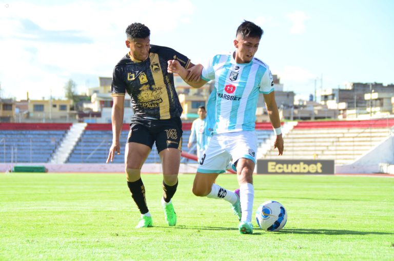 CUMBAYÁ VOLVIÓ AL TRIUNFO: Victoria ante Delfín en Latacunga