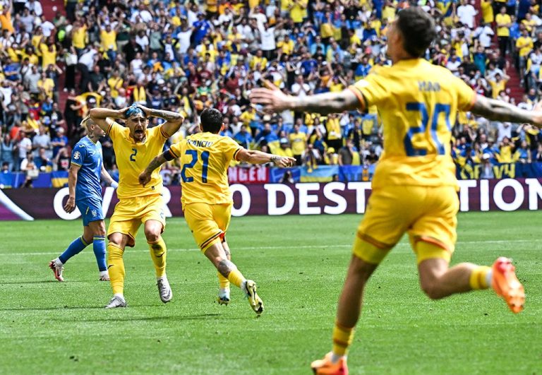 (VIDEO) ¿CON GOLAZOS O ‘REGALOS’ DE LUNIN? Rumania goleó a Ucrania