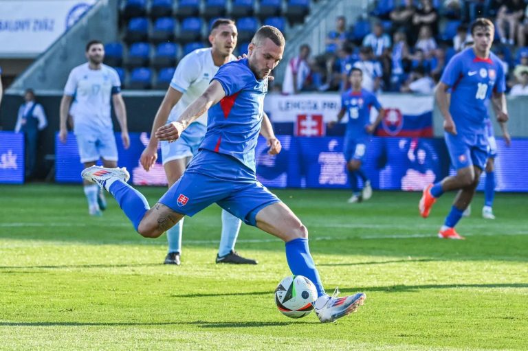 (VIDEO) Ya suma 140 partidos sin ganar: San Marino cayó ante Eslovaquia