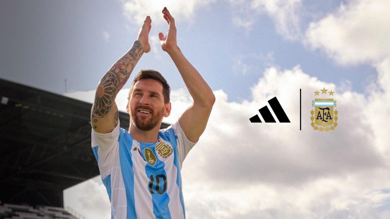 HASTA 2038: AFA renovó con Adidas