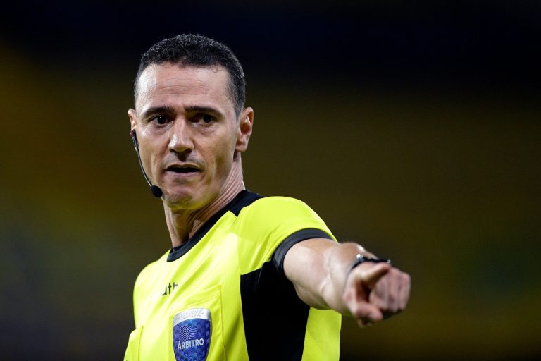 Terna arbitral confirmada para el debut de La TRI en la Copa América