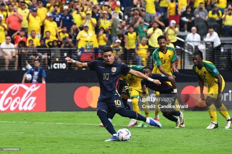 #DatoHavoline Kendry Páez es el segundo goleador más joven en la historia de la Copa América