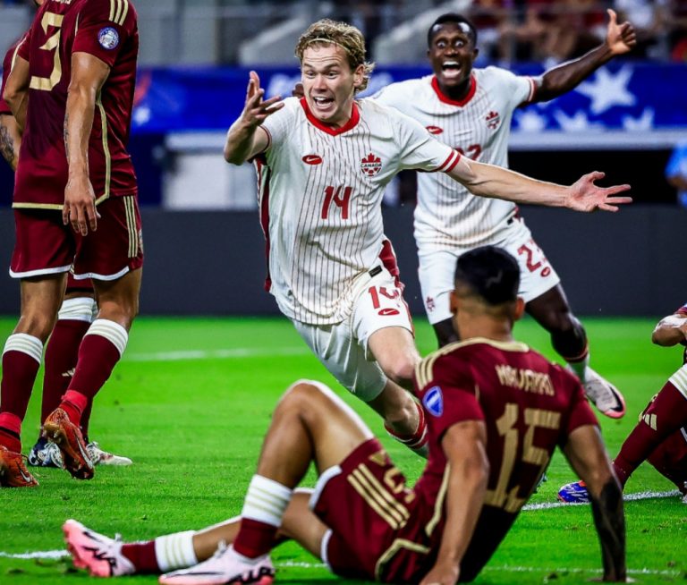 (VIDEO) Vencieron en penales a Venezuela: ¡Canadá es semifinalista en su primera participación!