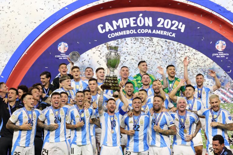 (VIDEO) ¡ARGENTINA ES BICAMPEÓN DE AMÉRICA! Vencieron a Colombia en un partidazo