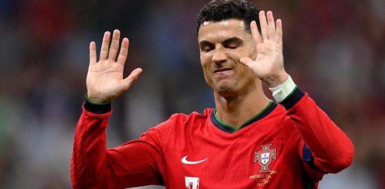 Cristiano Ronaldo seguirá jugando al fútbol: “Tiene un objetivo antes de retirarse”