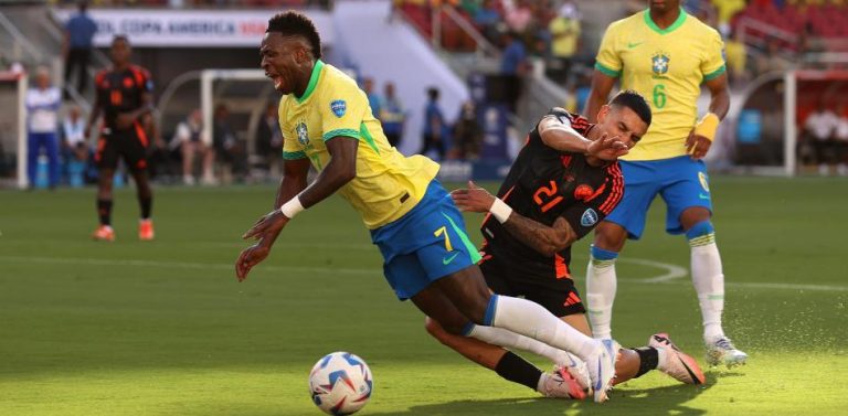 Thomas Christiansen, sobre Vinicius: “Si fuera mi jugador, quizá le diría algunas cositas”
