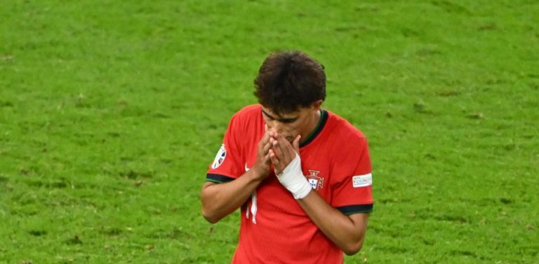 A Joao Félix le ‘cortan la cabeza’ en Portugal