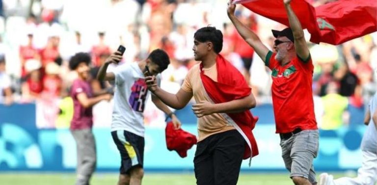La FIFA abre una investigación tras el escandaloso Argentina-Marruecos