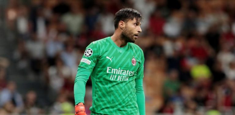 PROBLEMAS PARA EL MILAN: Un portero será baja por cortarse en la mano y le buscan sustituto