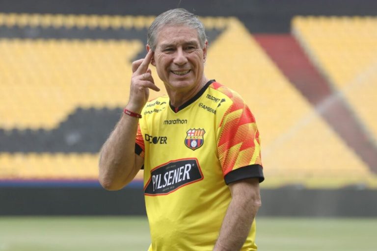 (VIDEO) El mensaje de Ariel Holan a la afición de BSC previo al partido ante Bragantino