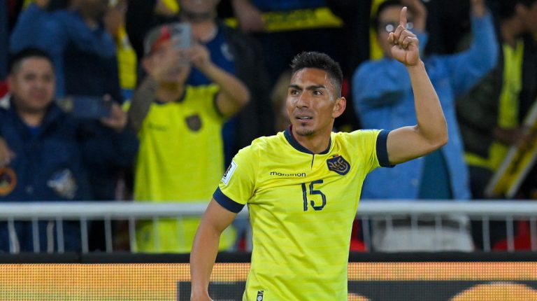 DESDE ORENSE: “Ángel Mena sí tiene cláusula de rescisión”