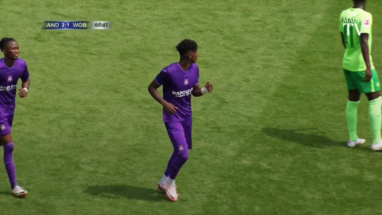 (VIDEO) ¿SE GANARÁ LA TITULARIDAD? Nuevo gol de Nilson Angulo con el Anderlecht