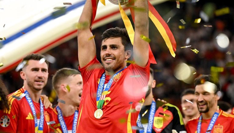 De la Fuente: “Balón de Oro para Rodri ya, ¡por favor!”