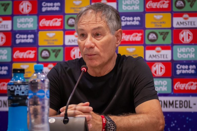 (VIDEO) Ariel Holan: “No teníamos voluntad de jugar. Estamos destruidos”