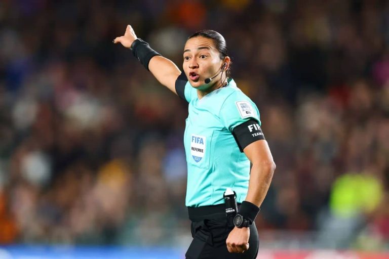 HISTÓRICO: Primera terna arbitral de mujeres en Copa América