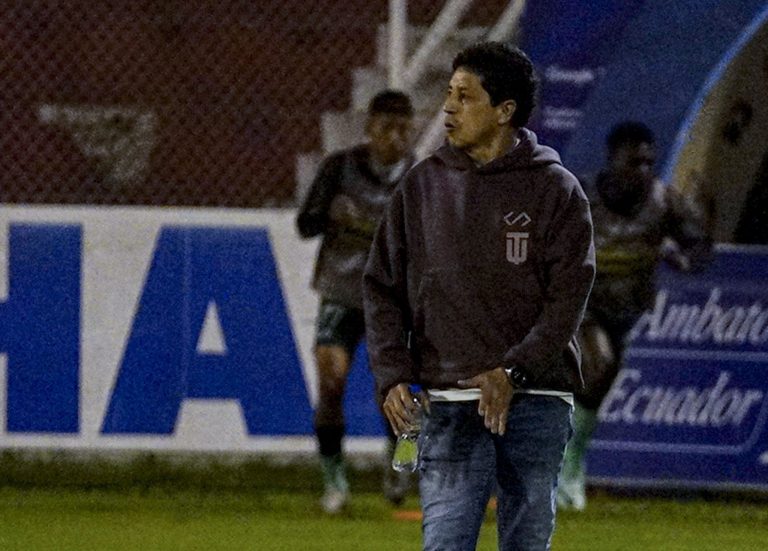 Paul Vélez: “No tuvimos la tranquilidad para poder llegar al gol”