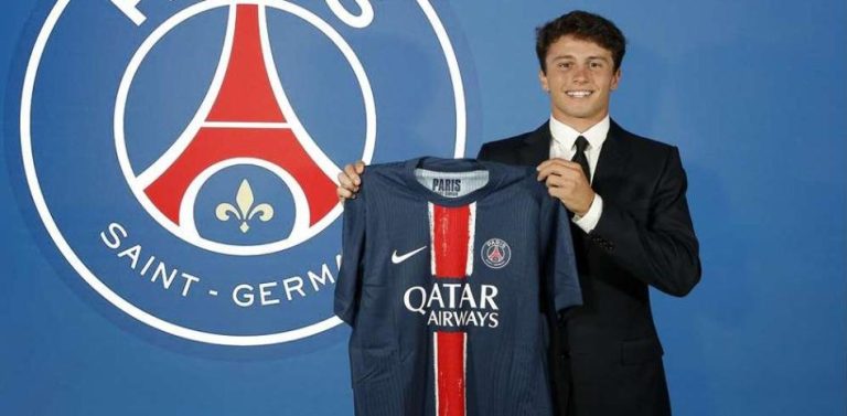 ¡El PSG anuncia el fichaje más caro del verano!