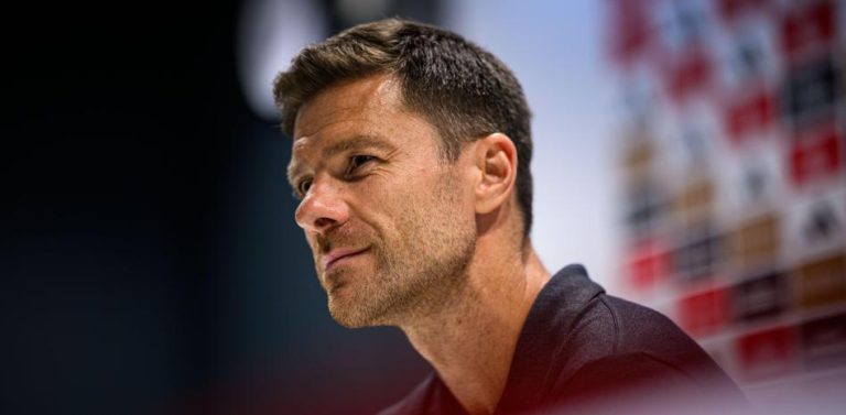 Xabi Alonso, muy duro tras ser goleado por Arsenal: “Necesitábamos una bofetada fuerte en la cara”