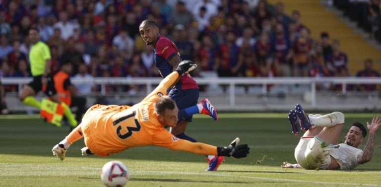(VIDEO) Festival de fútbol y goles: El Barça humilló 7-0 al Valladolid