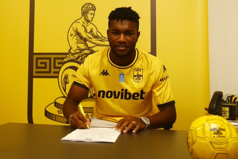 Noticia Banco Guayaquil | OFICIAL: José Cifuentes, al Aris FC de Grecia