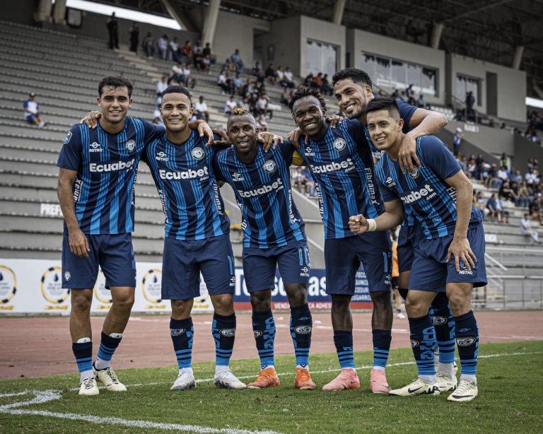 (VIDEO) Guayaquil City goleó y eliminó a Cumbayá de la Copa Ecuador