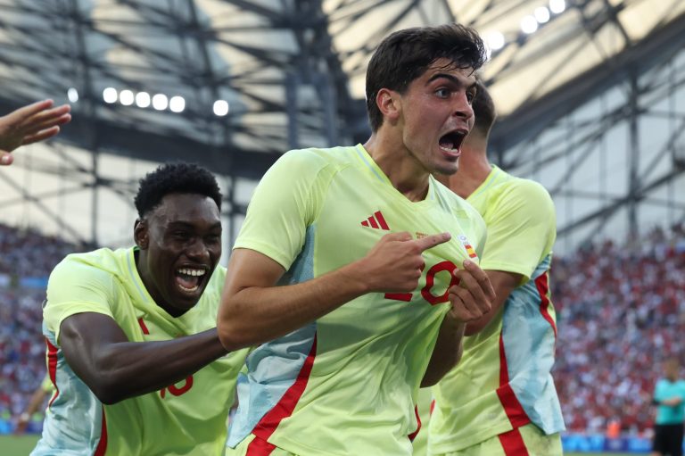 (VIDEO) EN UN PARTIDO CALIENTE: España remontó ante Marruecos e irá por el oro en París 2024