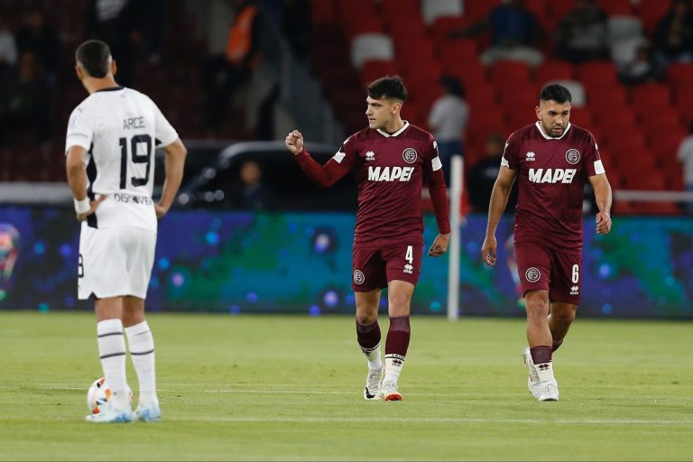 (VIDEO) GOLPE ‘GRANATE’: LDU cayó ante Lanús en el Rodrigo Paz