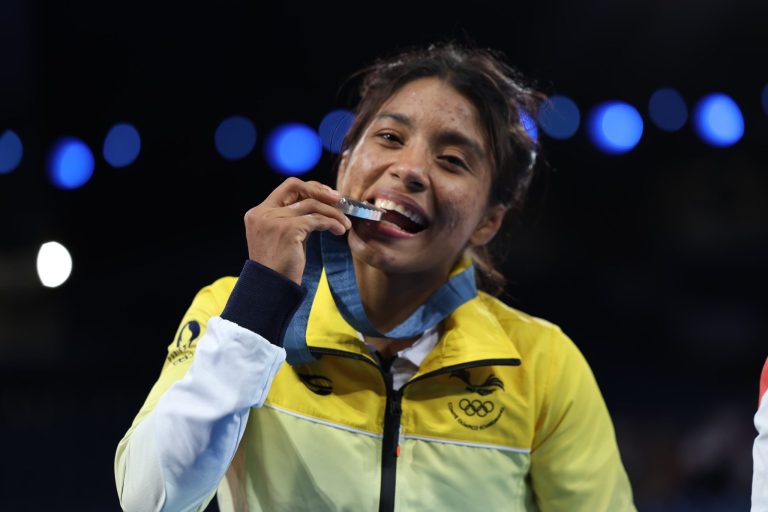 ¡ORGULLO ECUATORIANO! París 2024: Lucía Yépez logró la medalla de plata en lucha