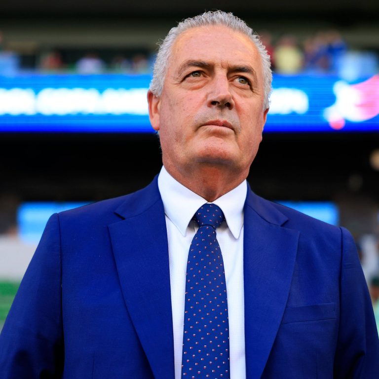 Oficial: Gustavo Alfaro se despidió de la selección de Costa Rica