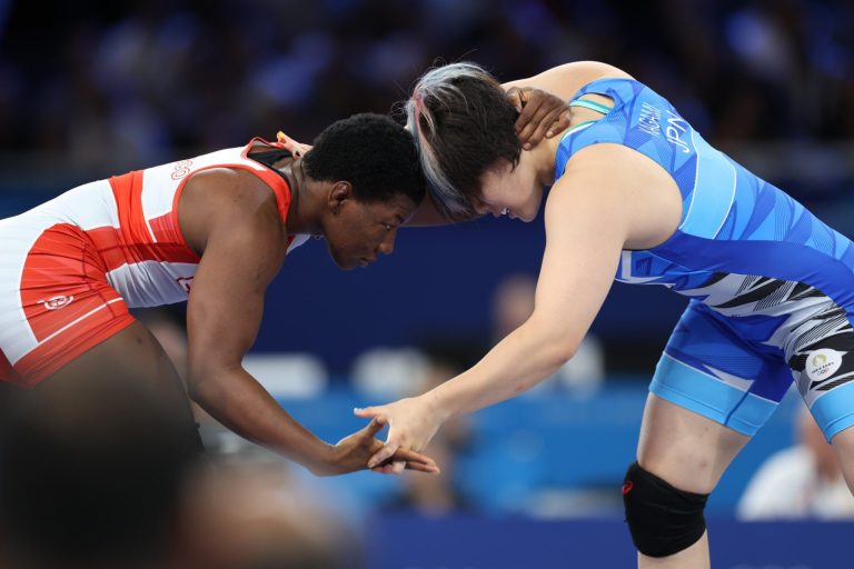 #NTF Génesis Reasco cayó en su combate por los octavos de final de lucha