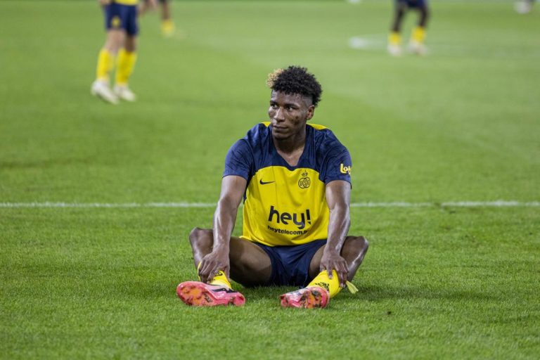 Preocupación para La TRI: Kevin Rodríguez está lesionado
