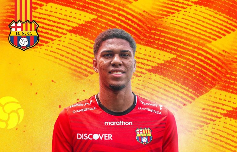 OFICIAL: Kléber Pinargote, nuevo arquero de Barcelona