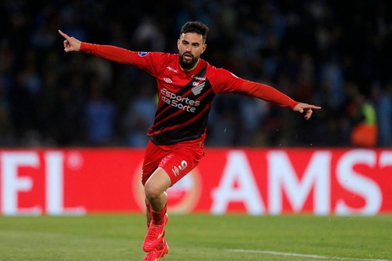 (VIDEO) Athletico Paranaense venció a Belgrano y clasificó a cuartos de final