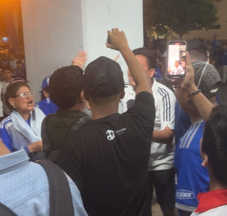 (VIDEO) Estadio Capwell: No da garantías de seguridad a la prensa