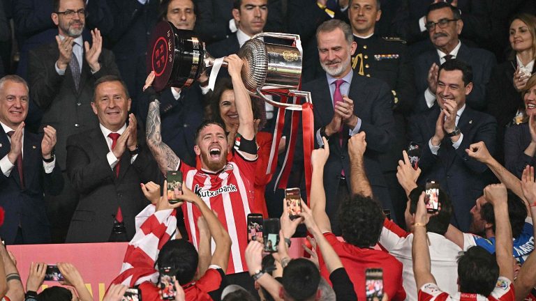 Reportan que Iker Muniain podría ser nuevo refuerzo de San Lorenzo