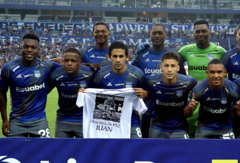 (VIDEO) Marcelo Meli homenajeó a Juan Izquierdo, previo al duelo ante Orense