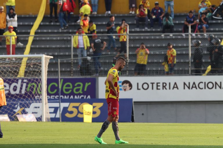 (COMUNICADO) Aucas rechaza la mala conducta de algunos de sus hinchas