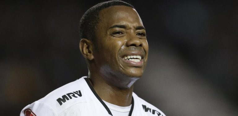 La justicia brasileña mantiene en la cárcel a Robinho