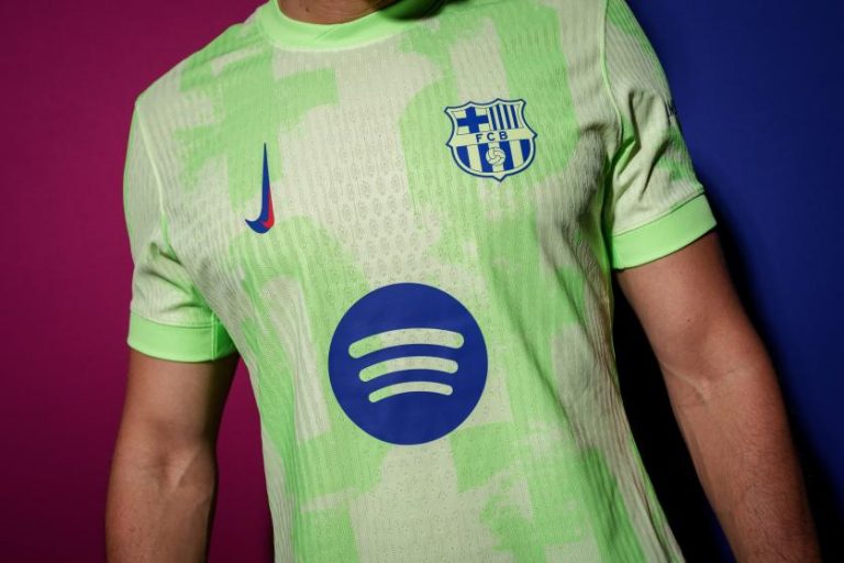 VESTIRÁN DE VERDE: La tercera equipación del Barça