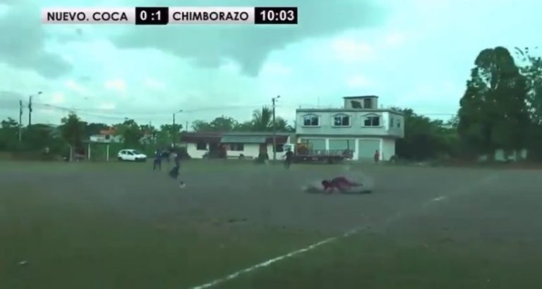 (VIDEO) Intento de sicariato en pleno partido en Ecuador