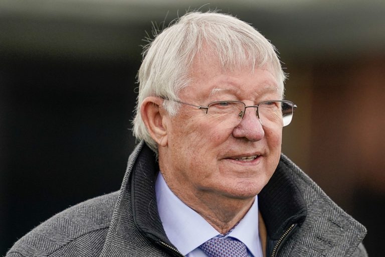 El Manchester United rescinde un contrato ¡a Sir Alex Ferguson!