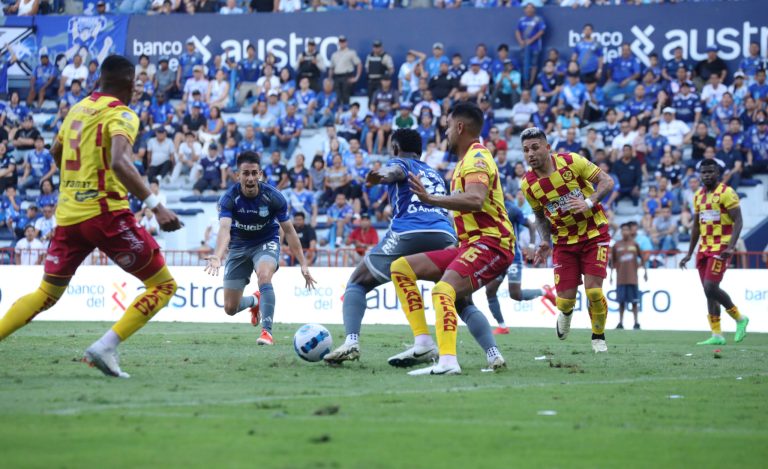 (VIDEO) IGUALDAD SIN GOLES EN EL CAPWELL: Emelec no pudo vencer al Aucas