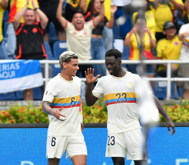 (VIDEO) P4SE0 CAFETERO: Colombia goleó a Chile en las Eliminatorias