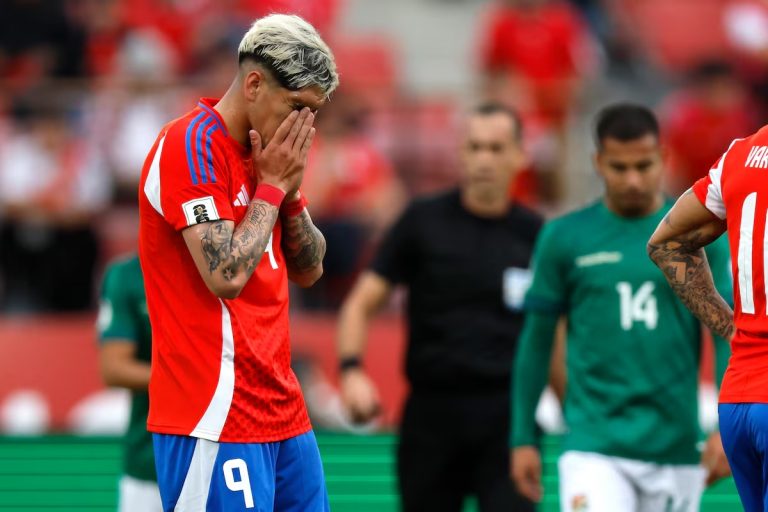 Jugador de Chile pidió abandonar la Selección e indignó a Ricardo Gareca