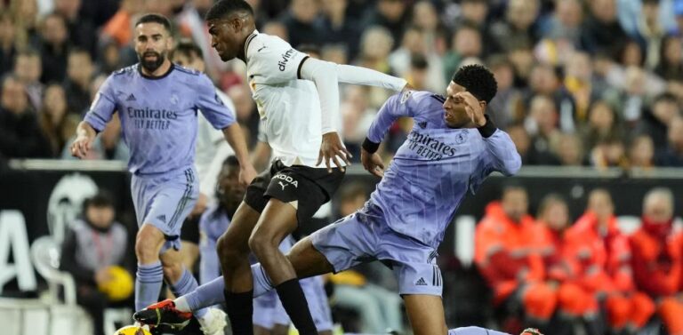 El Valencia pide la suspensión del partido ante el Real Madrid