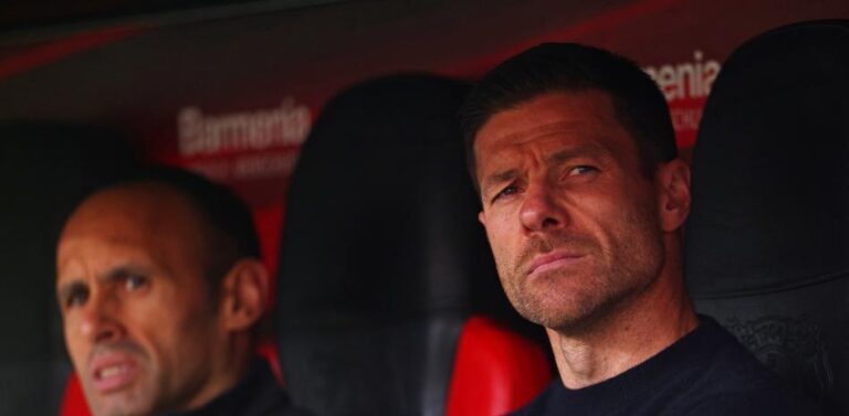 El Leverkusen busca sustituto para Xabi Alonso: ya hay candidatos y clubes que pujarían por él